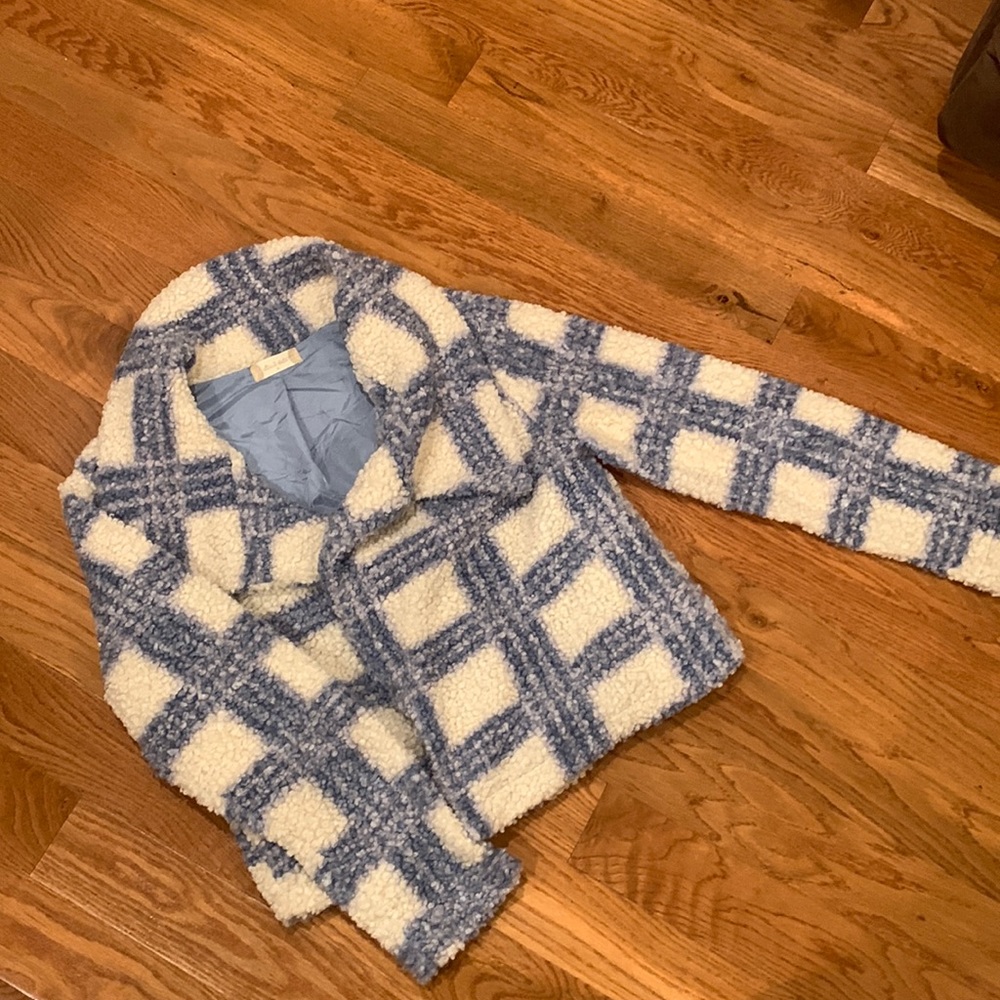 Altar’d State blue and white teddy jacket
